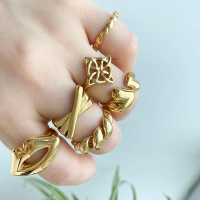 CARLIDANA New Chunky Rings Waterproof Non Tarnish Chunky Heart Stainless Steel Big Gold Plated Open Geometric Rings for Women