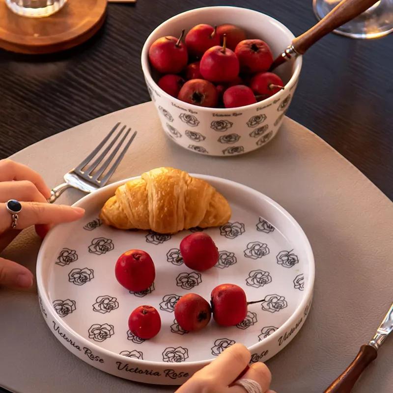 Creative Rose Flowers Ceramic Plate Luxury Restaurant Delicious Salad Bowls Home Afternoon Tea Snacks Plates Exquisite Tableware