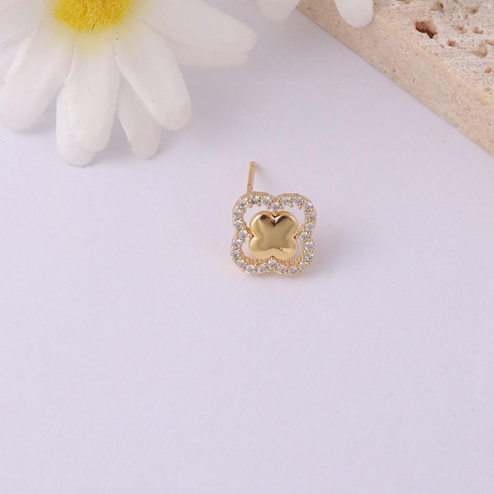 Elegant Retro Flower Stud Earrings with Micro-Set Zircon and Multi-Bead Design