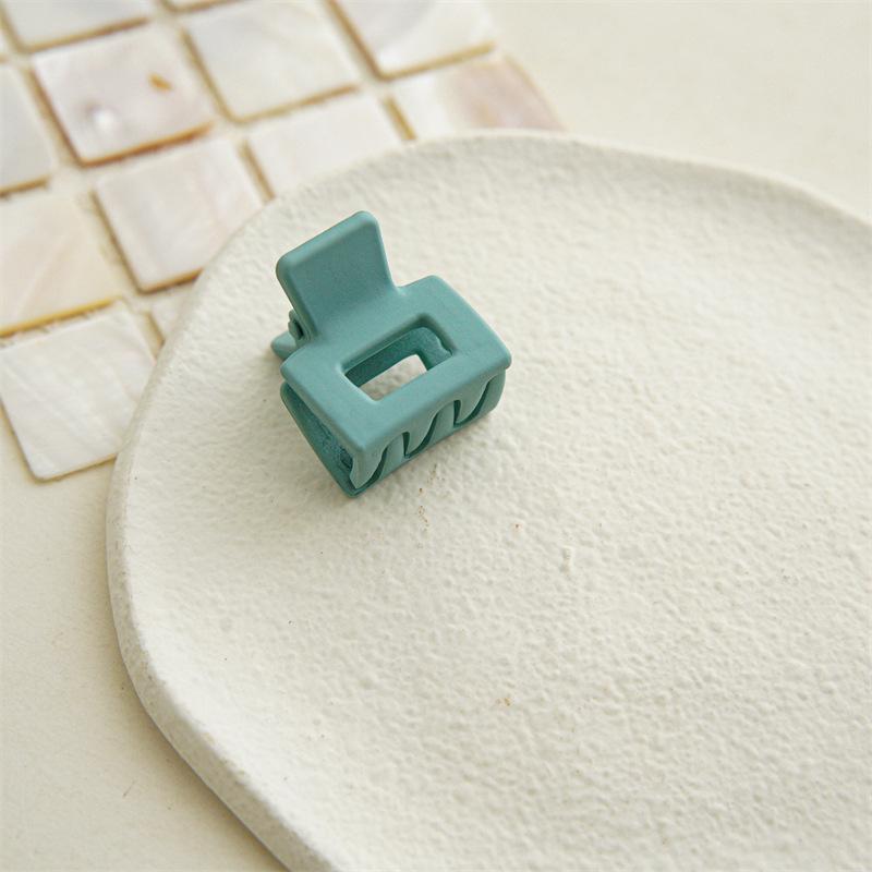 Small Square Hair Claws Frosted Hair Clip Geometry Simple Hairpins Ponytail Clip Crabs Hair Accessories for Women