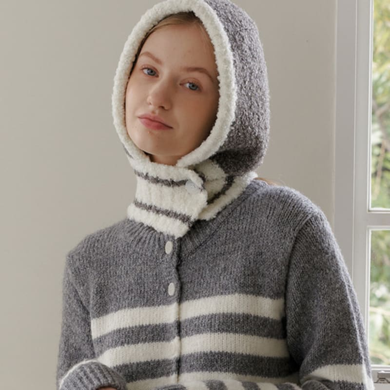 YUPPE FÄRGSTICKADE BARACLAVA (4 färger)