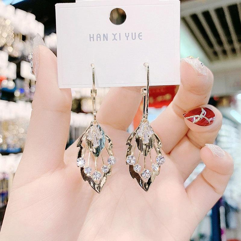 Women Earring Geometric Leaf Earrings Zircon Super Flash