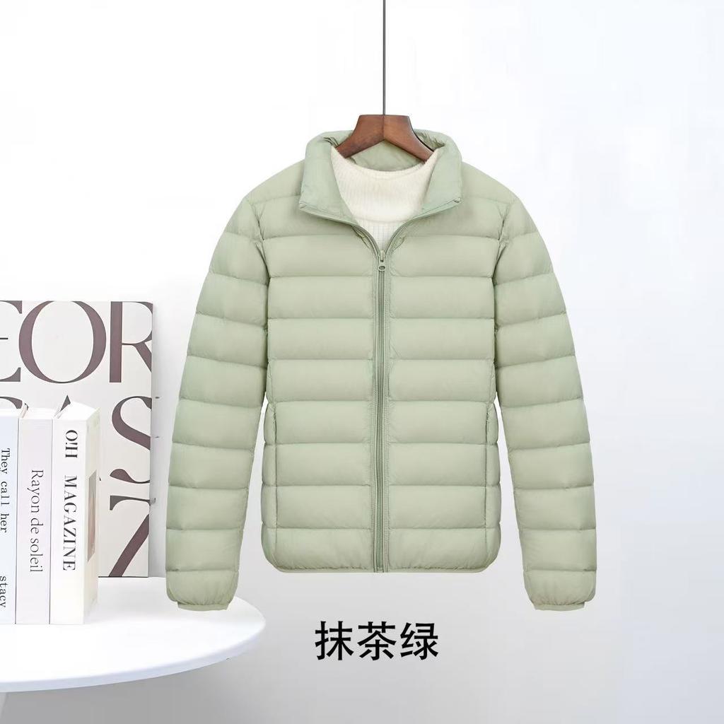 Autumn and winter new down jackets for women's light and thin stand-up collars, short styles, fattened and enlarged size white duck down.