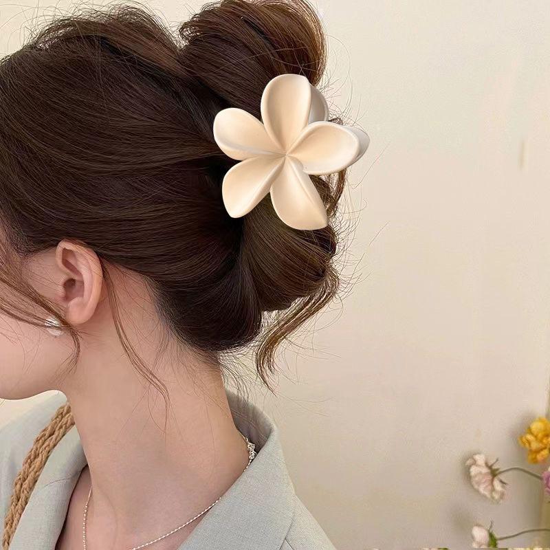 

Мода Матовый Цветок Большой Краб для Волос Женский Заколки для Волос Гавайские Зажимы для Волос Аксессуары для Волос для Отпуска Пляжа Подарок похоть