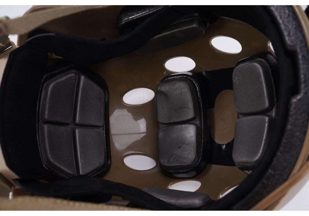 Luxury Edition Adjustable Tactical Helmet for Outdoor CS and Cycling
