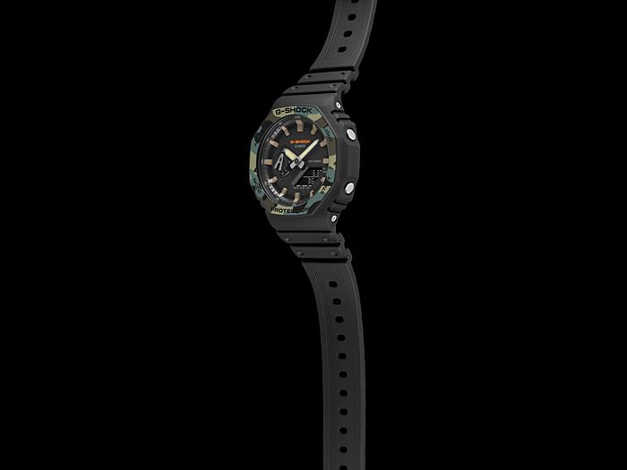 Casio G-SHOCK Men's Resin 200M Water Resistant Analog Shock Resistant Quartz Watch GA-2100SU-1A