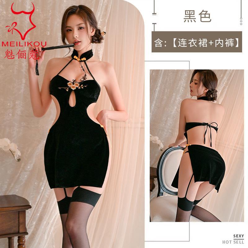 Sex Underwear Plum Blossom Embroidery Chest High Slits Cheongsam Sex Underwear Classic Velvet Sexy Uniform