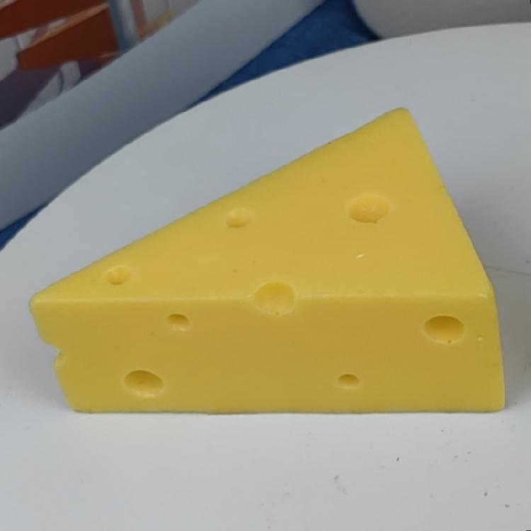 Decorative Cheese Artifact Sturdy Plastic Component For Display And Education
