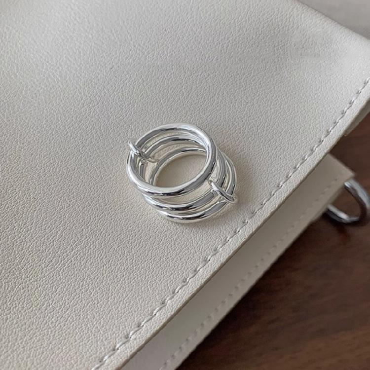 Chic Interlocked Rings Stylish Rings Trendy Triple Loop Rings With Intricate Details Perfect For Enhancing Your Outfits