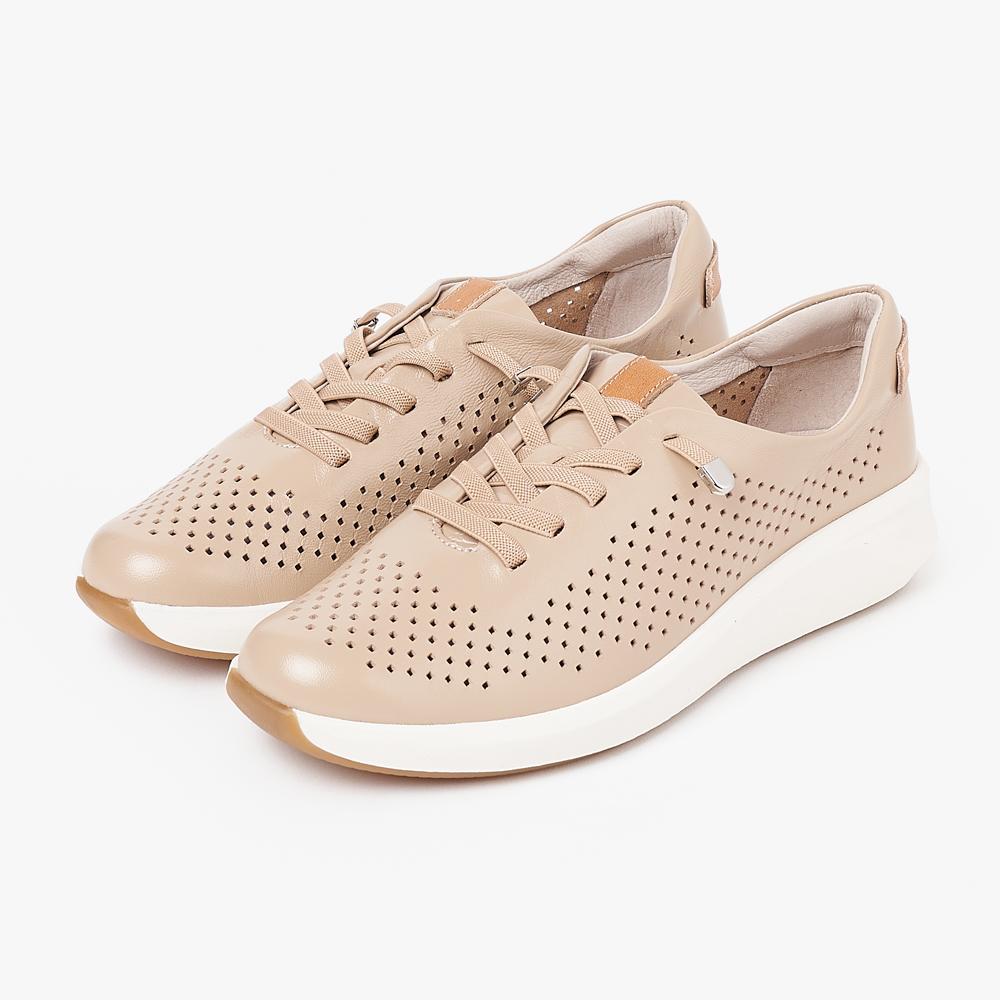 Saera Edition Airy Fit Perforated Leather Sneakers O55P167
