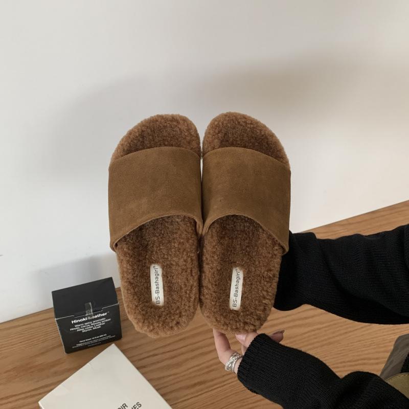 Retro Versatile Thick-soled Fluffy Shoes for Women To Wear 2025 New Autumn and Winter Fairy Wind Lamb Wool with Cotton Slippers