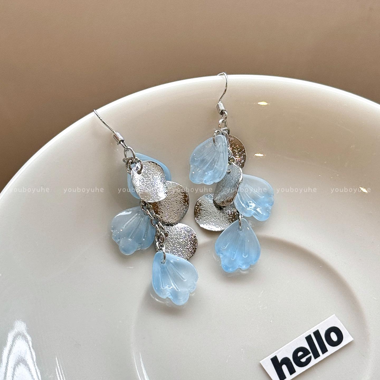Синие Градиентные Лепестки Ракушек Серьги-крючки: Потрясающие летние серьги для пляжного отдыха 2025