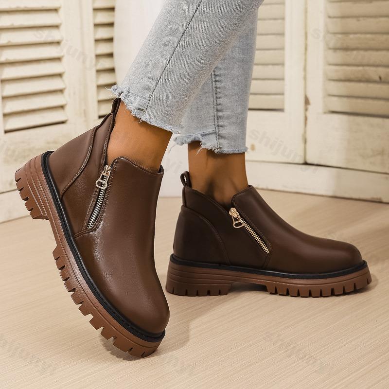 Herbst Damen Stiefeletten Neu 2026 Retro Britische Plateau Kurzstiefel Mode Retro PU Leder Outdoor Rutschfeste Schuhe Botas Mujer