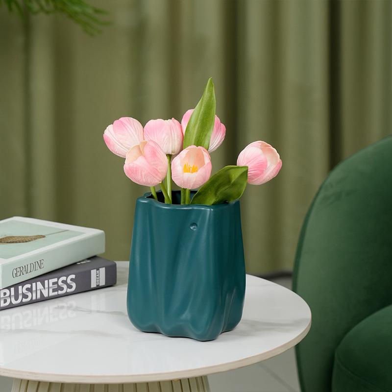 

Modern Ceramic Flower Vase Decorative Container for Dry and Fresh Floral Arrangements Home Office Tabletop Display Sculpture One Size синий