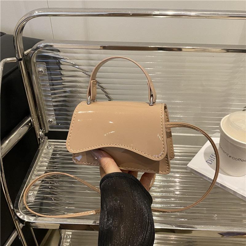 New Fashion Popular Shoulder Bag Retro Children Solid Color Handbag Niche Design Messenger Bag