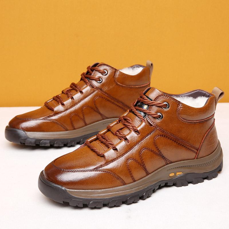 2024Men's British Fashion Casual Shoes Italian Breathable and Comfortable Running Non Slip Outdoor Lace Mountaineering Shoes