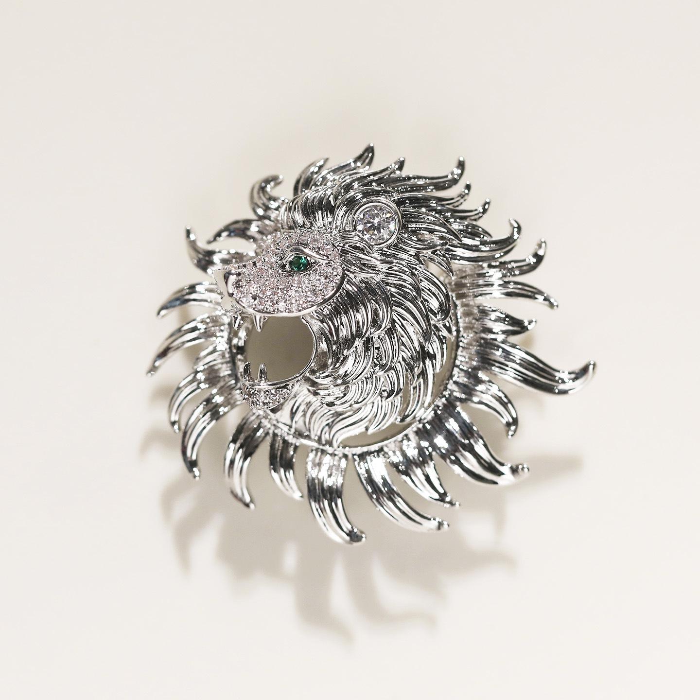 Bo Xin Yun Gold Lion Magnetic Brooch: Unique Design and Trendy High-End Style