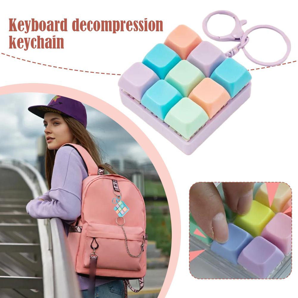 Porte-clés Clavier Mécanique Fidget à 9 Touches Pour Adultes Enfants Anti-Stress Soulagement de l'Anxiété Jouet Clicker pour Doigts Cadeau de Décompression