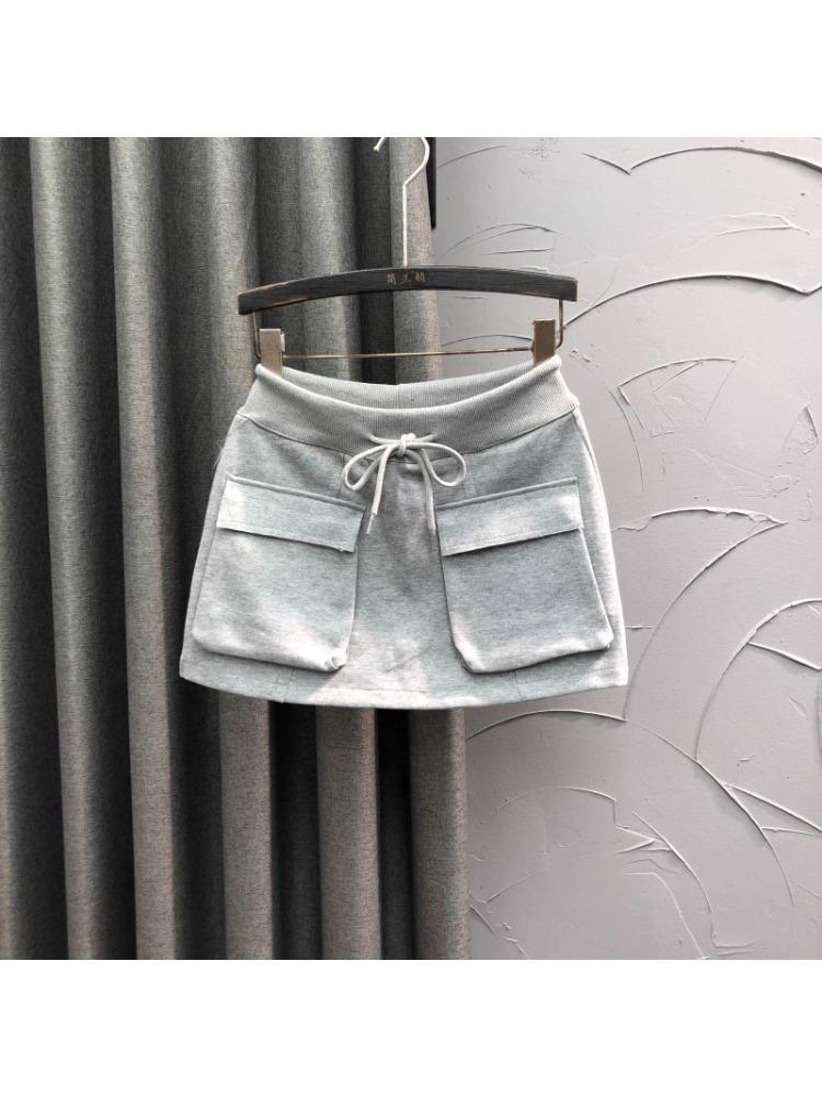 Women's Black Elastic Waist A-Line Cargo Mini Skirt - Slimming, Chic, Autumn Fashion