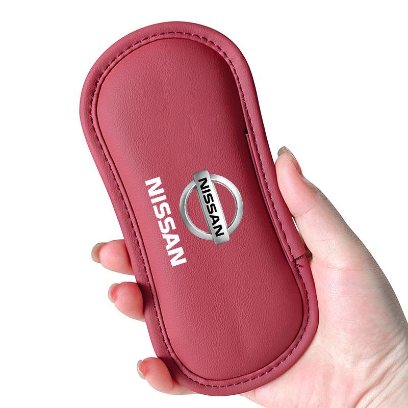 Leather Car Pillow Car Knee Pad Elastic Memory Foam Leg Pad For Nissan Nismo Tiida Sylphy Teana X Trail T30 T32 Almera Qashqai J10 J11