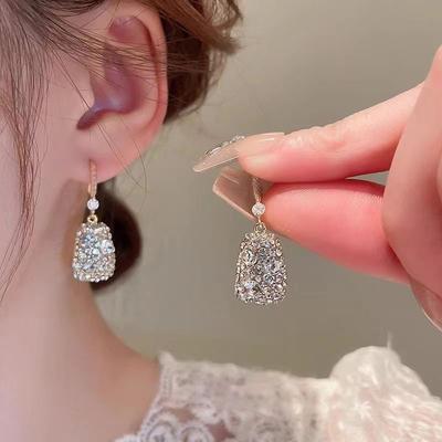 Zirkonové náušnice s háčkem Módní nové náušnice Flash Diamonds Stone pro ženy