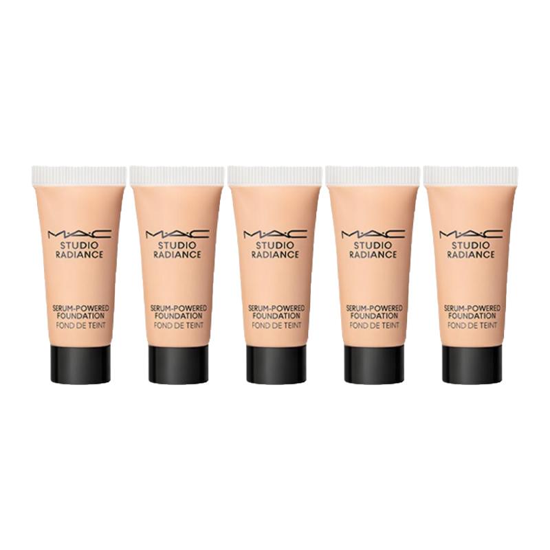 Mac Studio Radiance Serum-Powered™ Foundation Sample