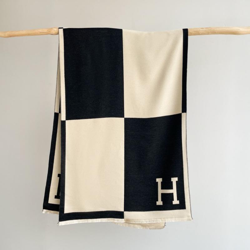 Cashmere air-conditioned room color matching shawl women's outer wear winter new versatile simple warm scarf versatile scarf dual-purpose