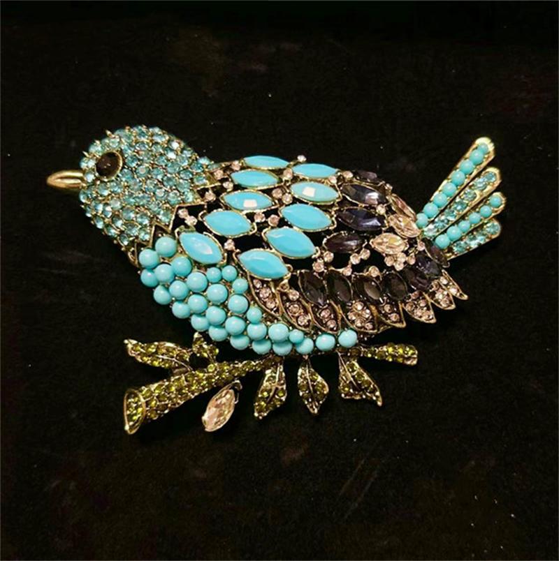 SKEDS Vintage Baroque Style Women Girls Heavy Industry Crystal Castle Tassel Brooch Badges Retro Classic Lady Suit Coat Pin Gift