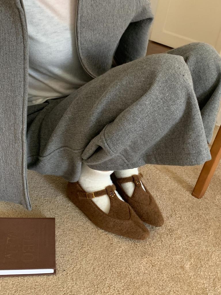 French one-word buckle with Mary Jane shoes shallow mouth splicing retro camellia commuting height increase single shoes women's commuting style