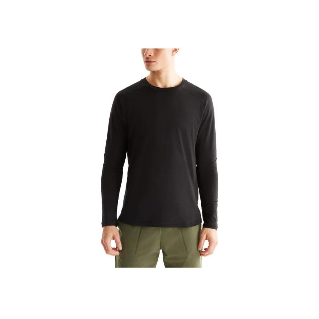 

Футболка спортивная мужская On Focus Lg Sleeve однотонная с круглым вырезом топы черный 1MD30140553 L