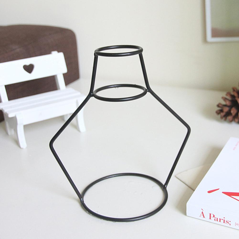 Neue nordische kreative Vase Home Decor Goldene Glasvase Hydrokulturpflanzenhalter Eisenlinie Blumen Ornament Home Gartendekoration