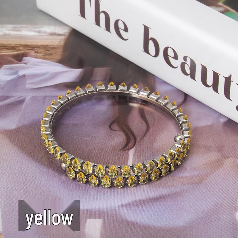 

Высококлассный регулируемый красочный цирконовый браслет: Темпераментный браслет из нержавеющей стали и титана жёлтый