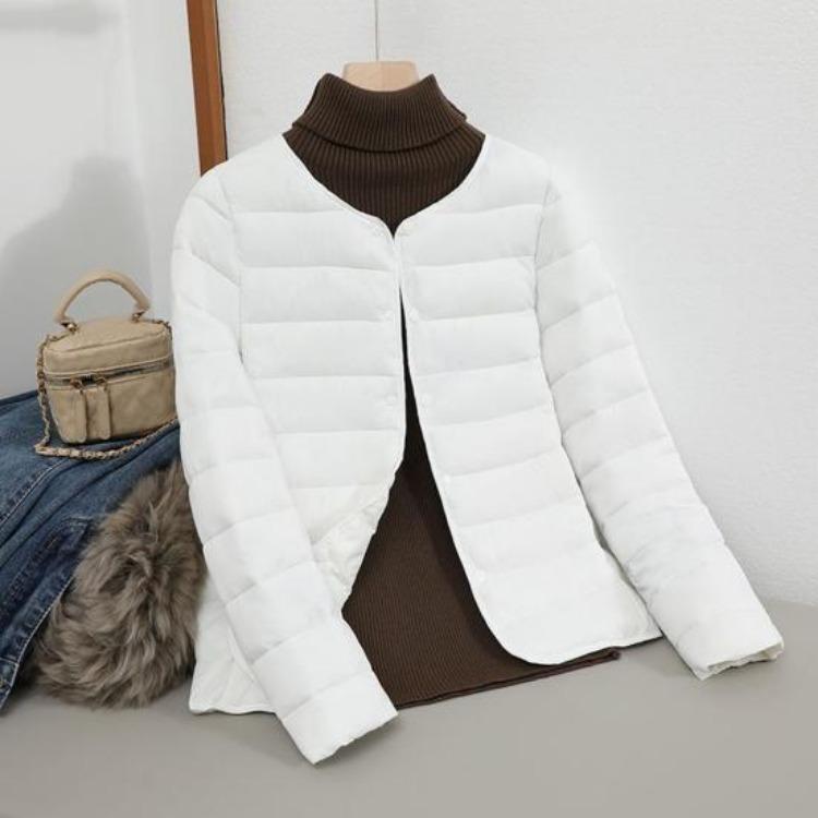 Warm Long Sleeves Round Neck Thickened Padded Windproof Cold Weather Daily Outwear with Pockets Cotton Jacket Winter Down Coat Button