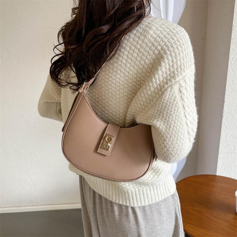 Retro Niche Design Bag Women's New High-end Portable Underarm Bag Ins Versatile Fashion Shoulder Bag