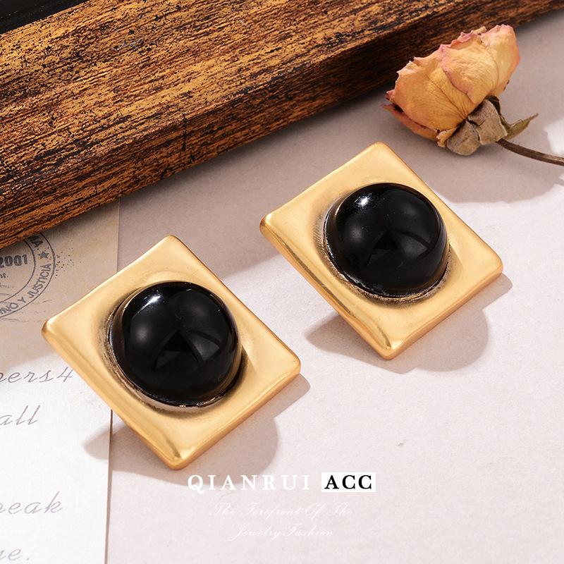 European and American exaggerated stud earrings metal geometric square earrings retro black temperament earrings high-end design French jewelry