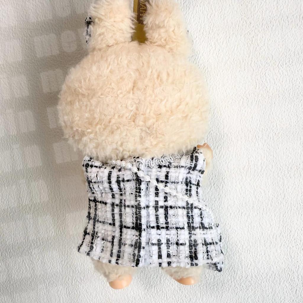 Lovebu Vestiti di Peluche 17cm, Costume Carino (Nastro, Borsa e Outfit) per Bambole di Peluche Labubu, Bianco