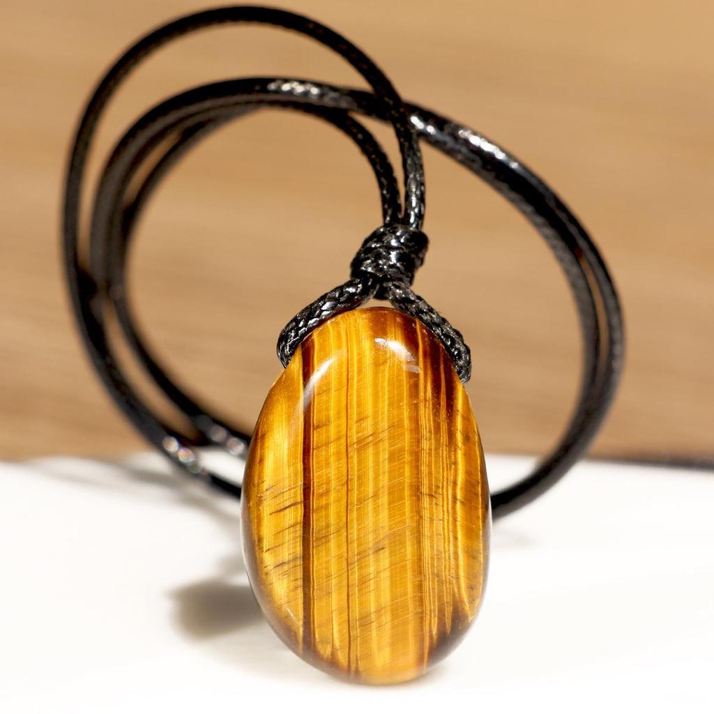Unisex Irregular Tiger Eye Leather Cord Necklace with Water Drop Pendant