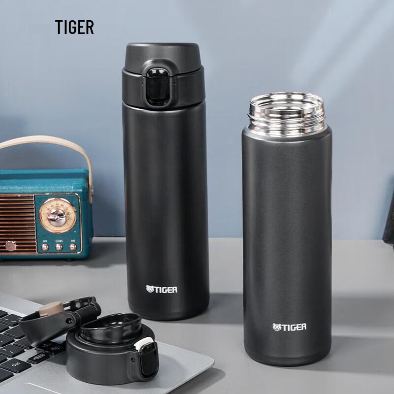 

Tiger Lightweight One-Touch Flip Lid Vacuum Mug