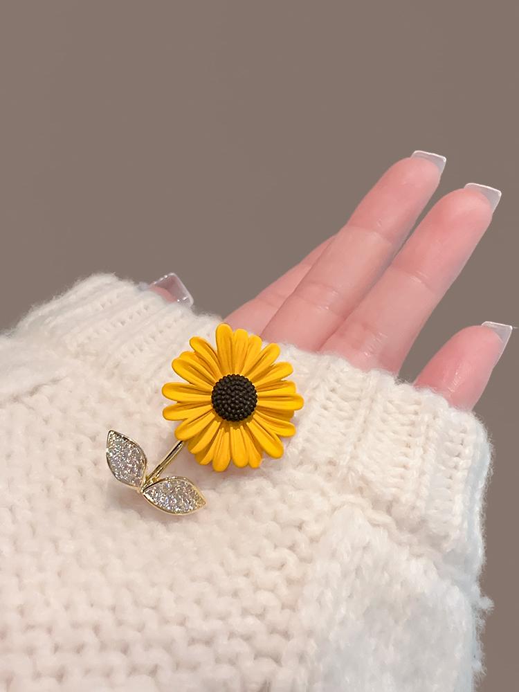 Süße Sonnenblumen Pullover Broschen Hochwertige Blume Mantel Anstecknadel Zubehör Damen Anzug Corsage Kragen Schmuck Ornament