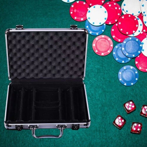 Aluminum Attache Case with Lock and Handle Protection, Game Card Storage Organizer, Silver