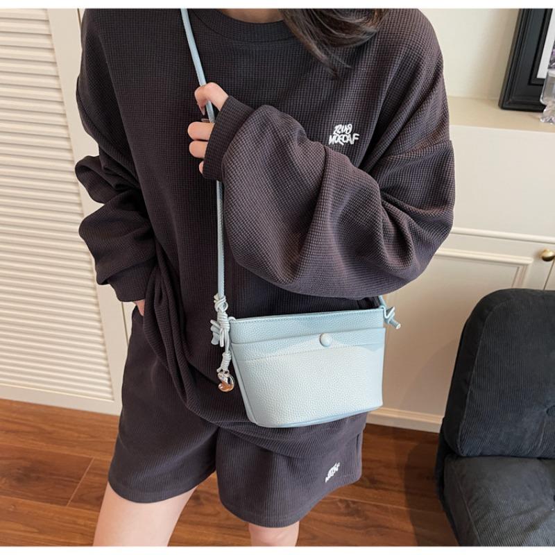 Simple Casual Fashion Sheepskin Boat Messenger Bag Trendy Versatile Handbag Premium Lightweight Shoulder Bag