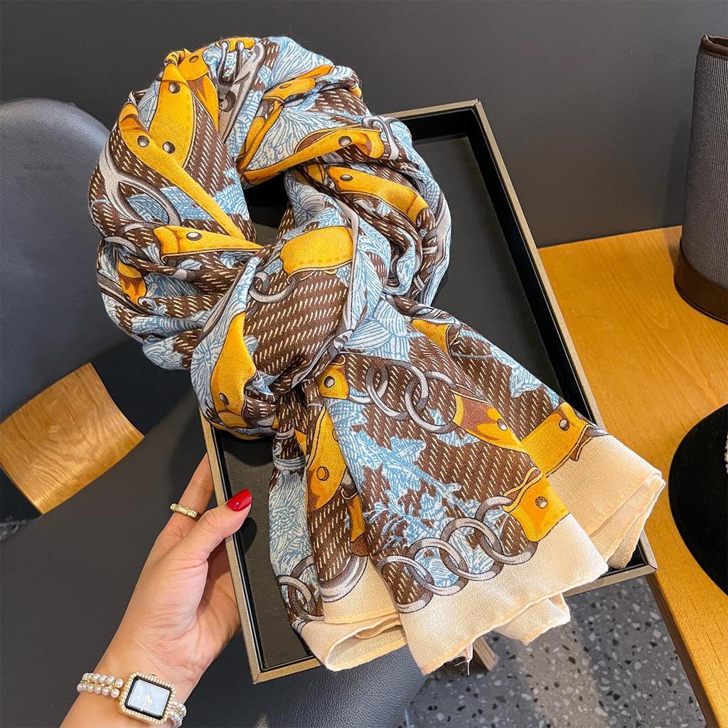 Korean Version of New Chain Age-reducing Printed Scarf Gauze Scarf Sun Protection Thin Air Conditioning Warm Big Shawl Travel Beach Towel