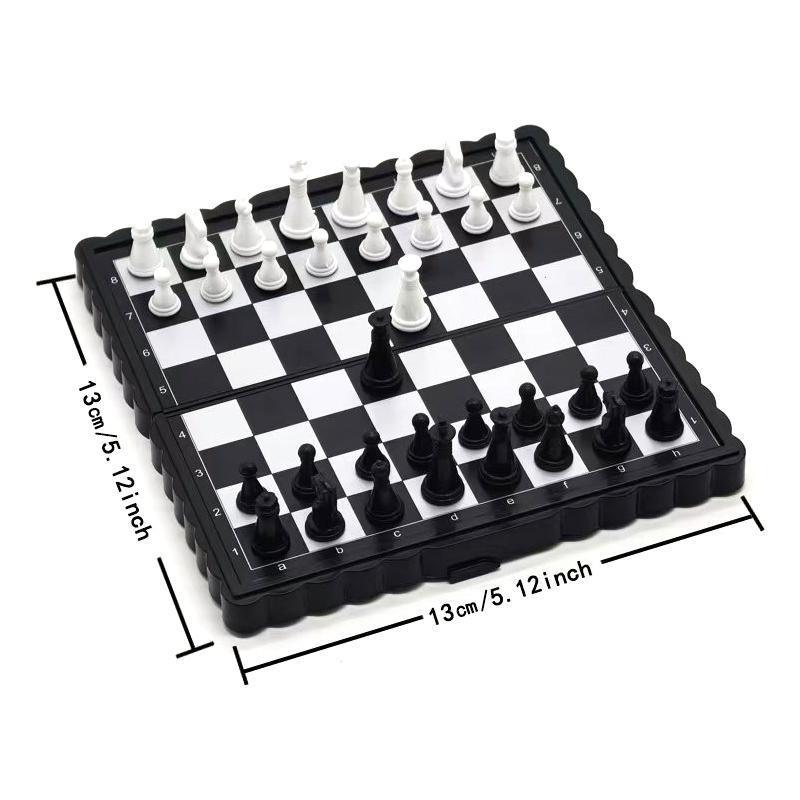 Mini Magnetisches Schachspiel Faltbares Magnetisches Kunststoff-Schachbrett Brettspiel Tragbares Kinderfreundliches Spielzeug Für Outdoor-Ausflüge Spiel Spaß Spielzeug