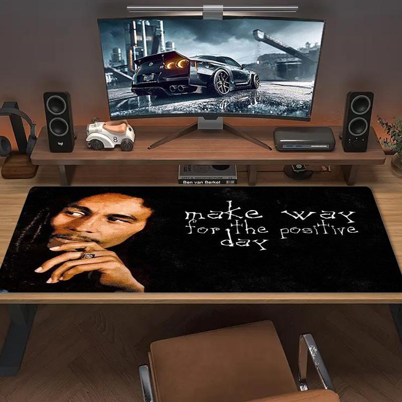 Bob Marley Poster Farbe Mauspads Großes Gaming Tischkissen Rutschfestes Laptop Tablet Großes Mauspads XXL Matte Mini PC Spielmatte Mit Verriegeltem Rand