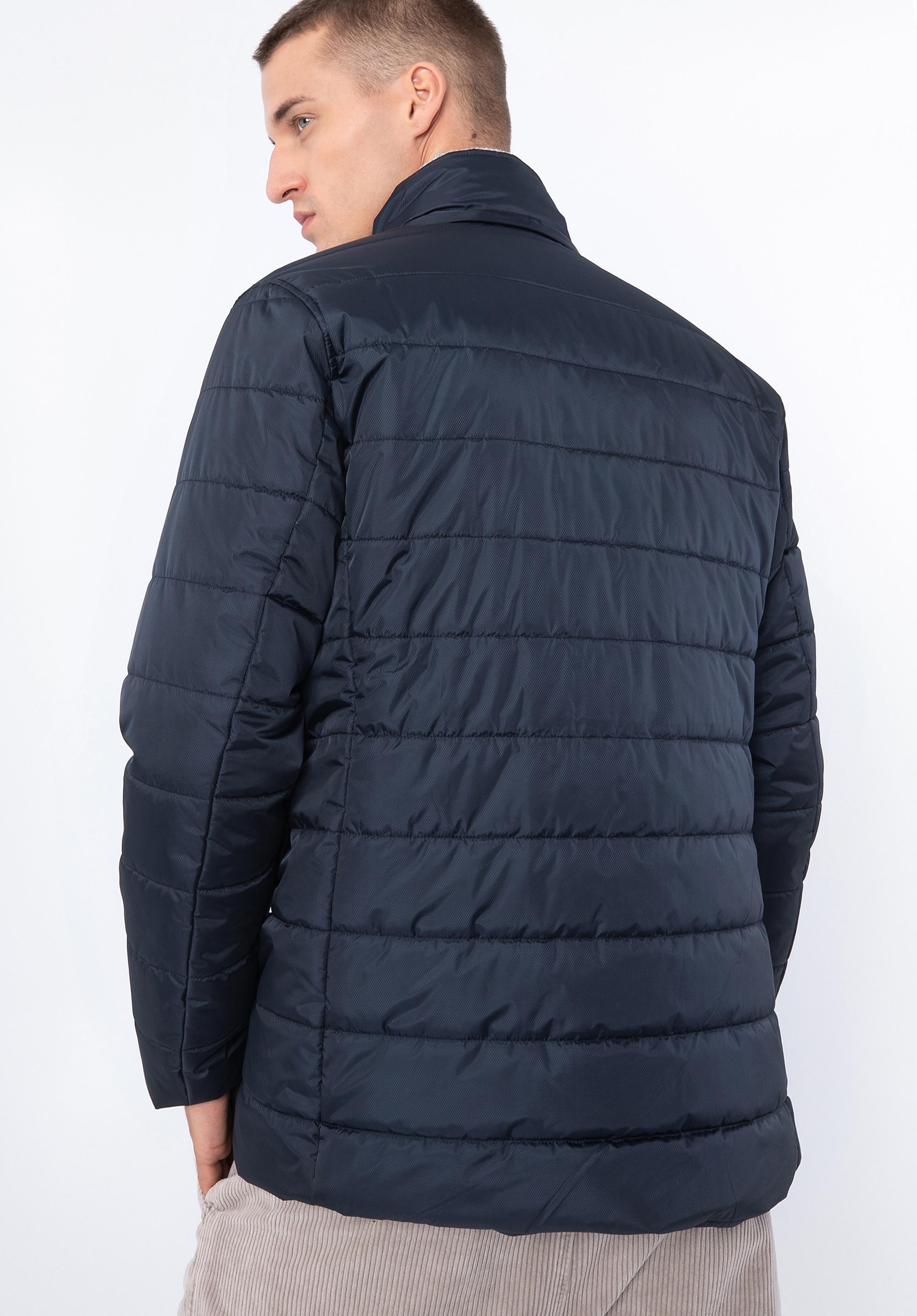 2666 fiyatlarından başlayan Wittchen Men's Navy Blue Quilted Nylon