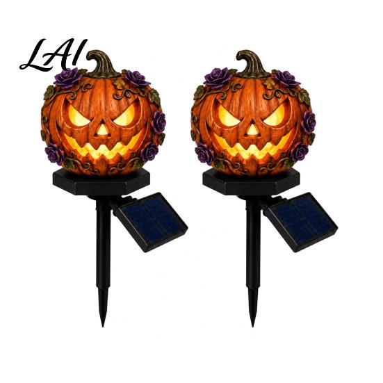 Weather Resistant Lighting Solar Halloween Pumpkin Garden Stake Light Waterproof Resin LED Spooky Porch Decor Lantern Yard for Outdoor Patio