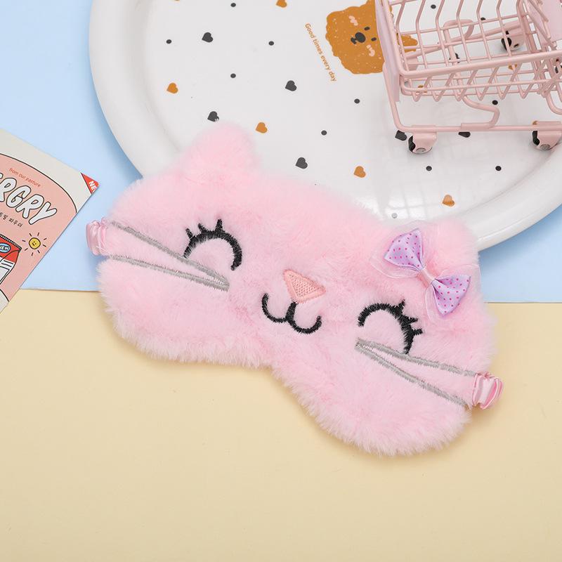 Plush Squinting Eye Mask: Breathable, Light-blocking, and Comfortable for Autumn/Winter Sleep.