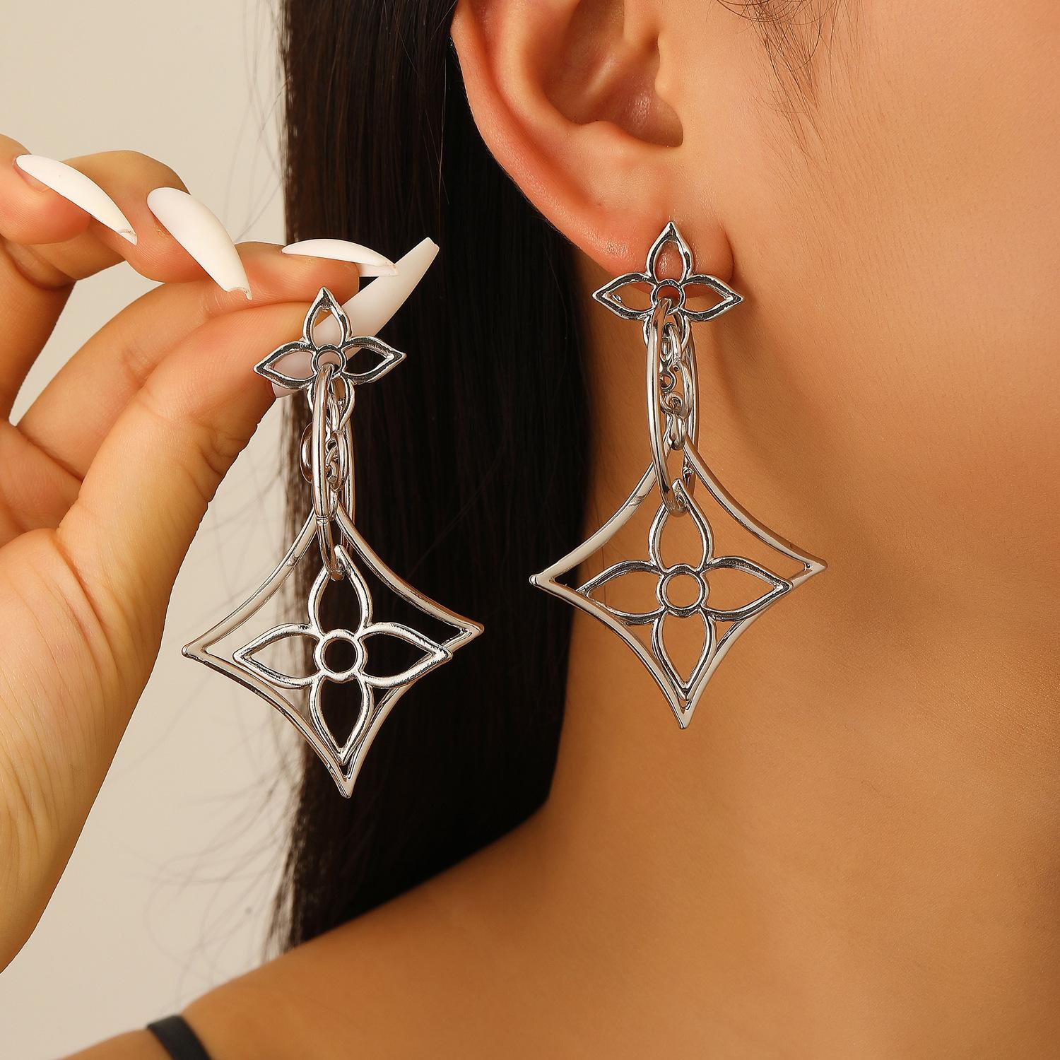 

DIGADAGU Alloy Line Geometric Dangle Earrings New Exaggerated Simple Earrings Women s Party Zircon Accessories медный