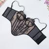 Corsés, ropa de mujer moderna y elegante