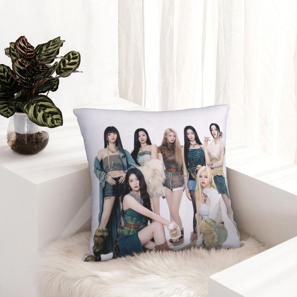 Federa Cuscino Kpop Girl B-Babymonster Stampa Poliestere Copricuscino Regalo Copricuscino da Divano Casa Cerniera 40X40cm